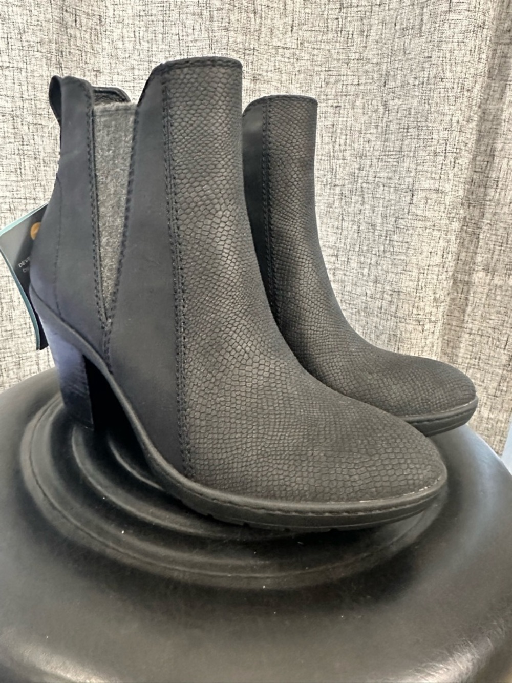 BareTraps Black Textured Chelsea Ankle Boots